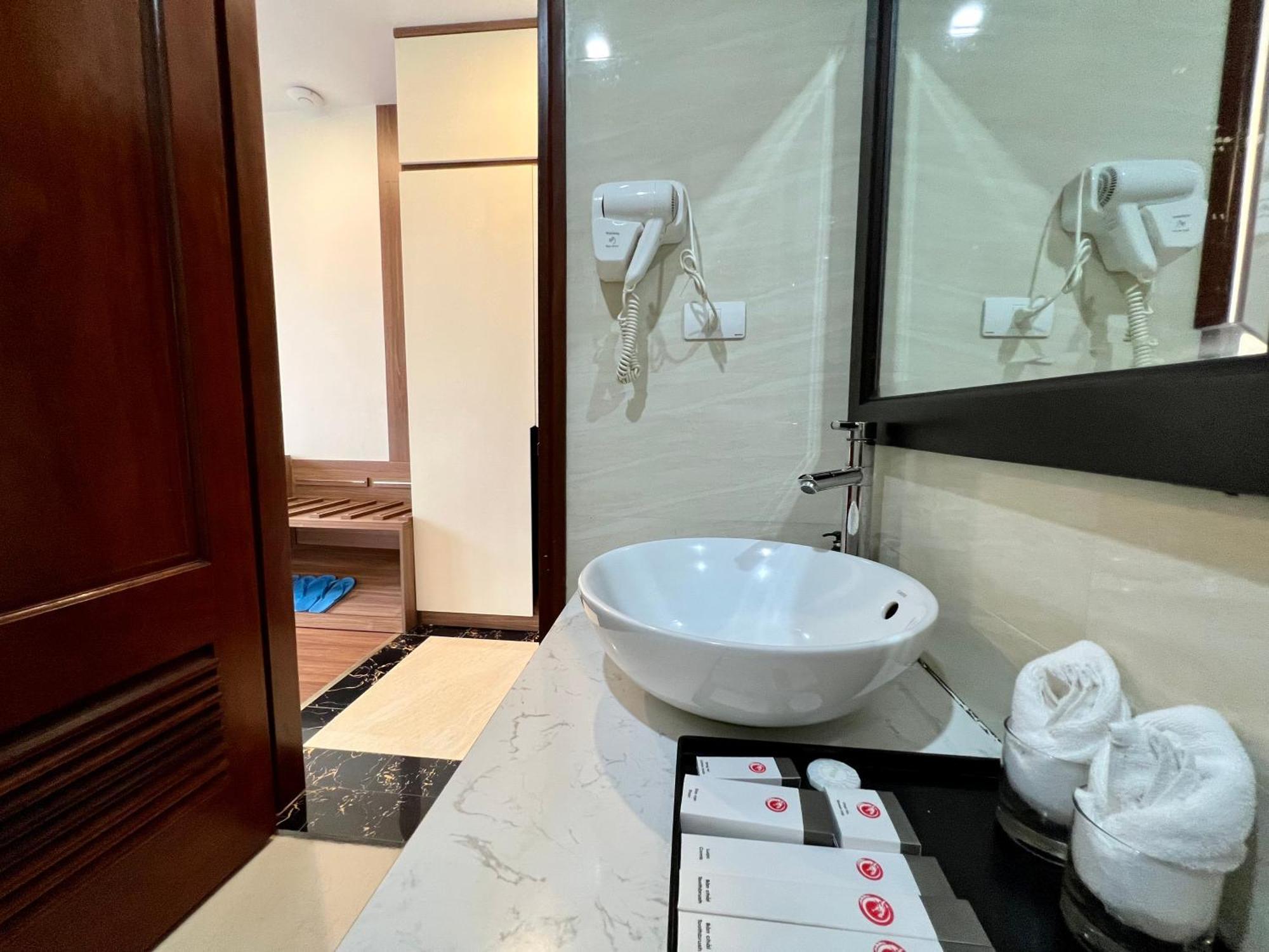 Paragon House And Residence Hanoi Esterno foto